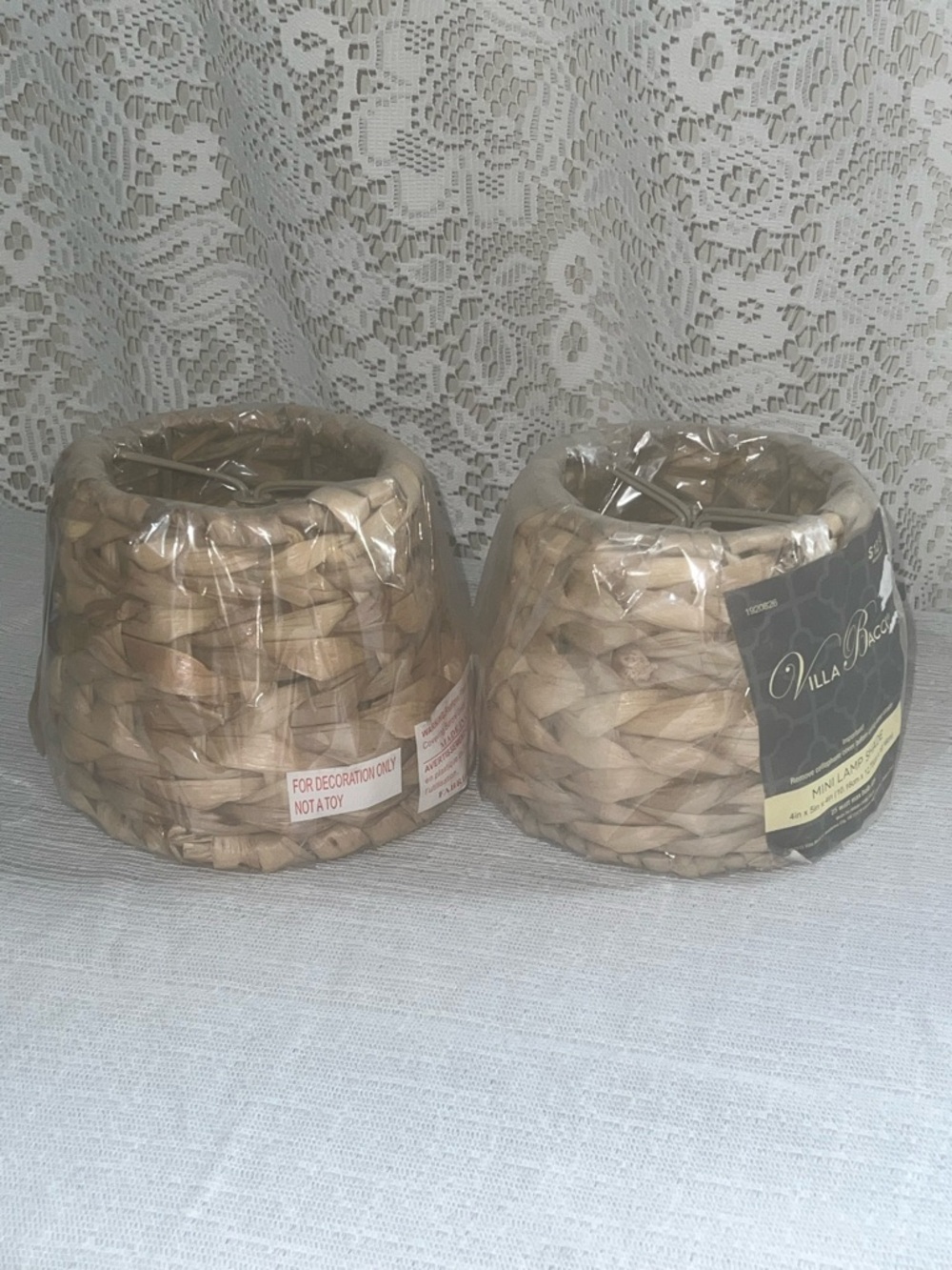 Villa Bacci Woven Seagrass Wicker Rattan Clip On MINI Lampshades Lot Of 2 NEW